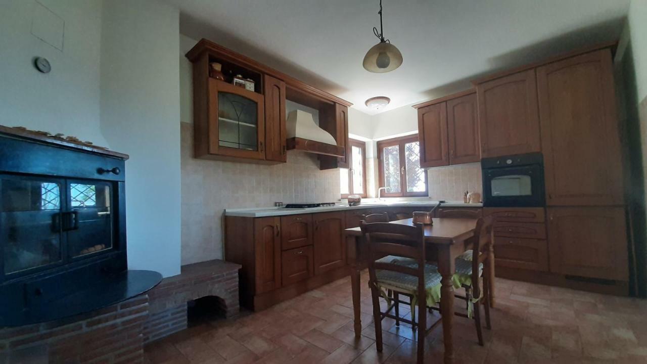 Villa Pacchini Poggio Mirteto Zewnętrze zdjęcie