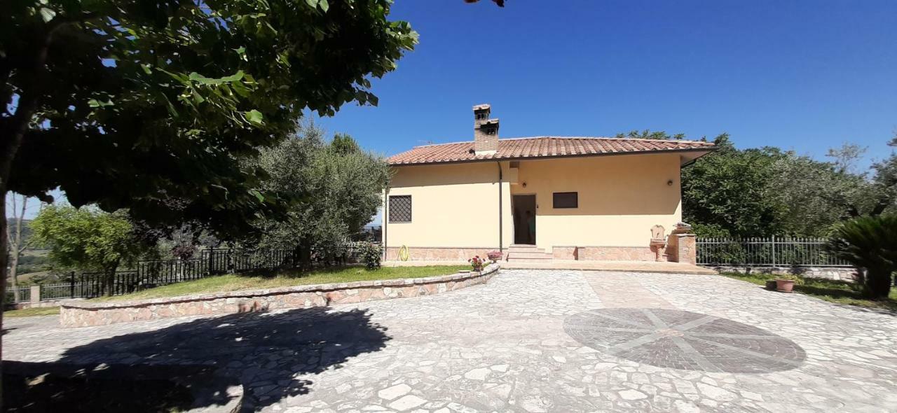 Villa Pacchini Poggio Mirteto Zewnętrze zdjęcie