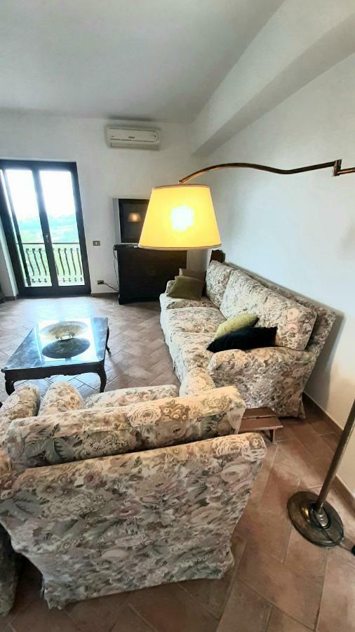Villa Pacchini Poggio Mirteto Zewnętrze zdjęcie